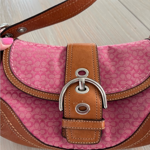 Coach Purse - Picture 2 of 7